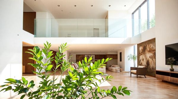 Top Benefits of Installing Frameless Glass Juliet Balconies